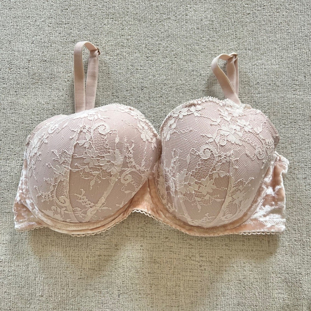 Victoria's Secret Dream Angels Lined Demi Bra 34DDD Pink Lace Velvet Underwire